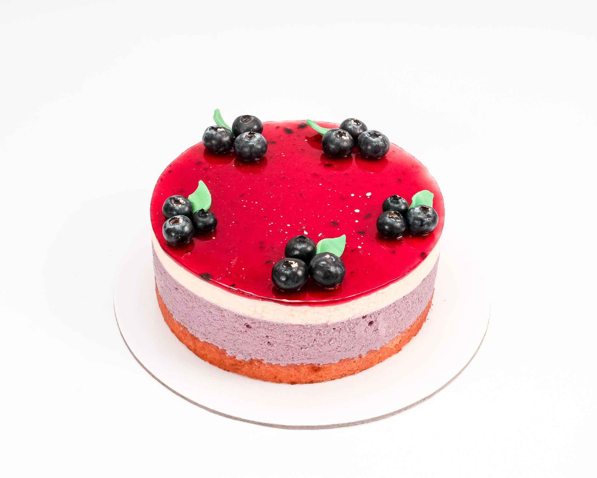 Tort mousse cu afine și ciocolată albă